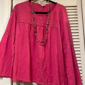 EUC top by Crown & Ivy. Soft hot pink.